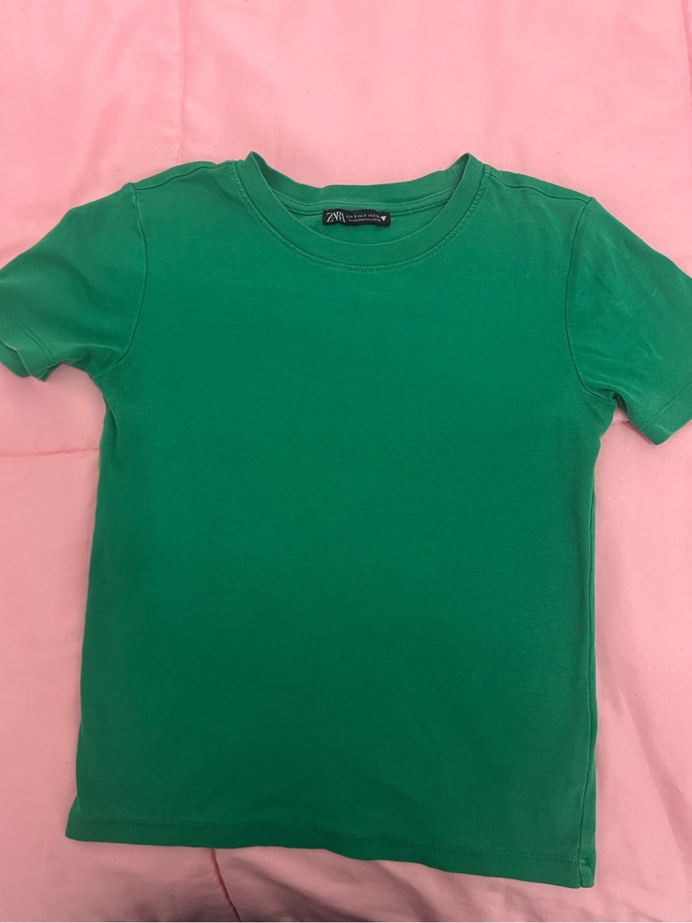 Zara Solid Green Short Sleeve Tee